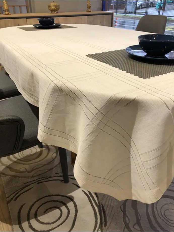 Keten Antikalı Dertsiz Masa Örtüsü 150x150 Keten Antikalı Dertsiz Masa Örtüsü 150x150